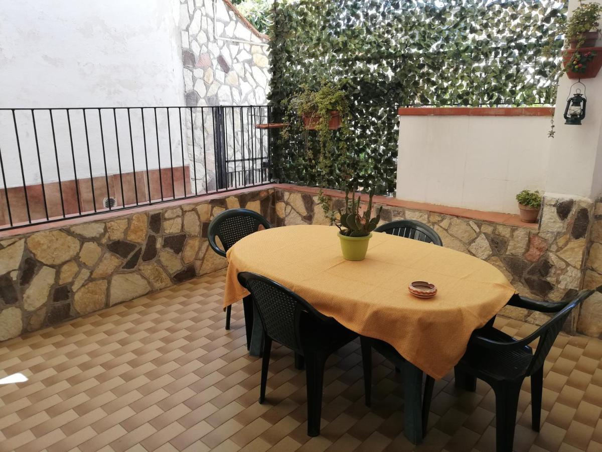 Charming apartment in Mondello Palermo Buitenkant foto