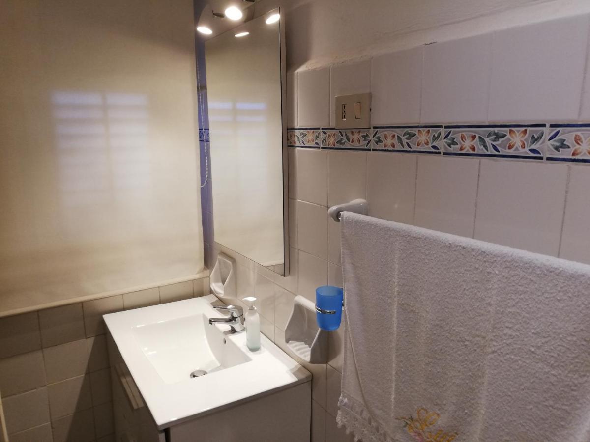 Charming apartment in Mondello Palermo Buitenkant foto